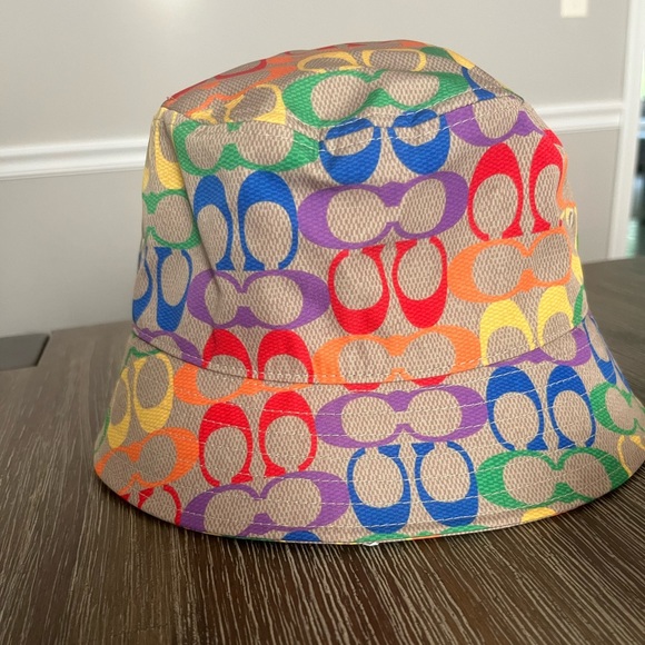 New Coach pride Rainbow Signature Bucket Hat c9919 coach retail - Picture 2 of 5